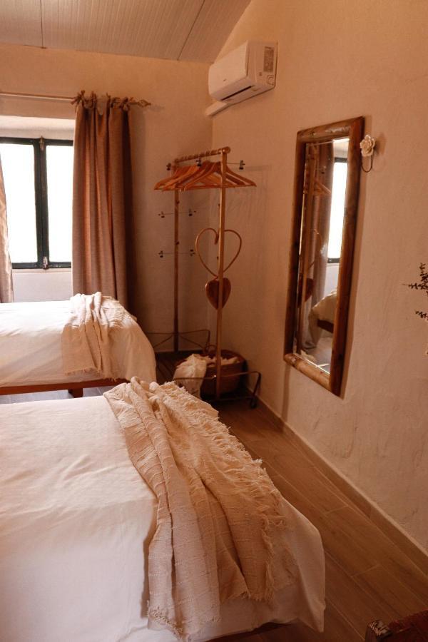 Casa Rustica Em Alte - Karmea Houses Exterior photo